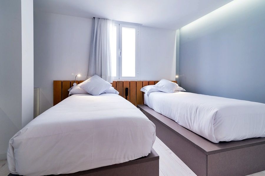 Nuria Hostal มาดริด ภายนอก รูปภาพ