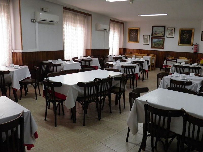 Nuria Hostal มาดริด ภายนอก รูปภาพ